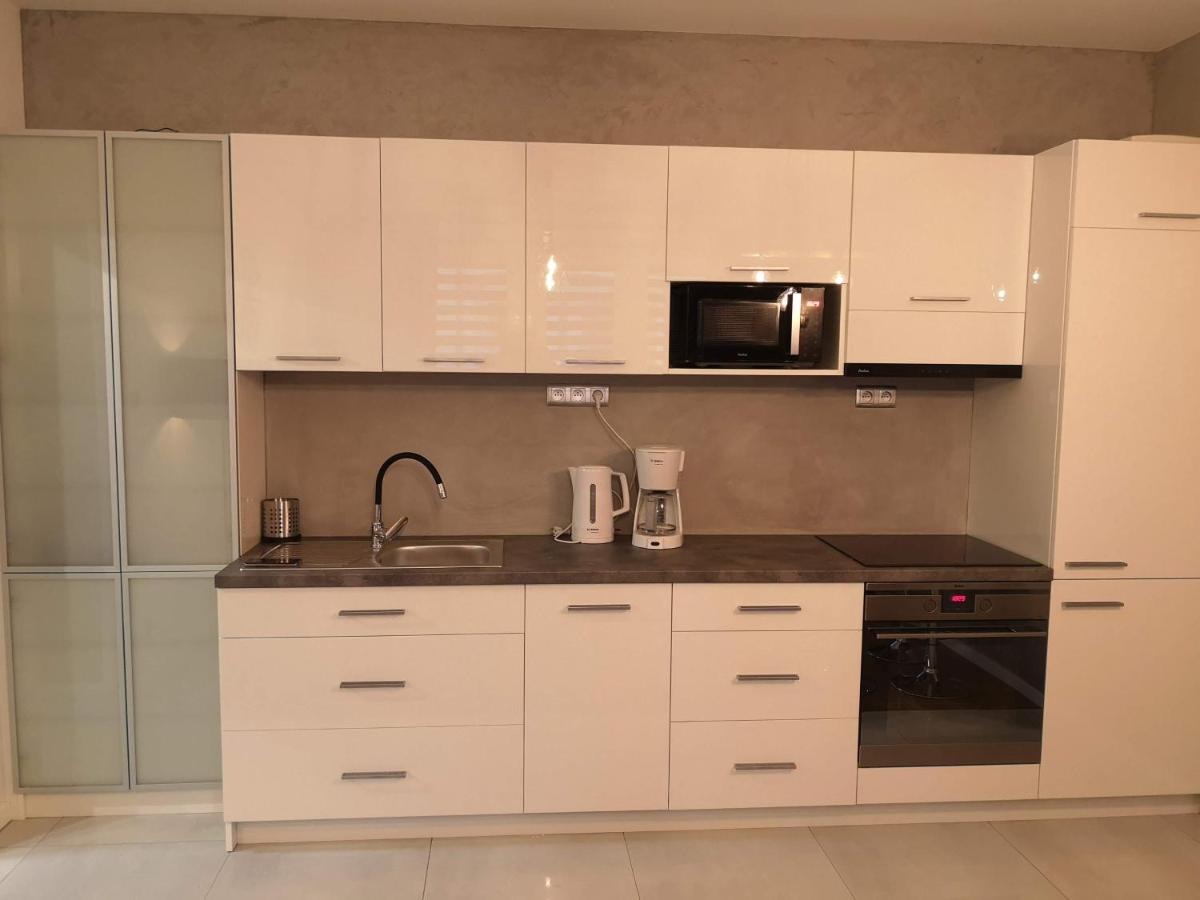 Apartament Platynowy W Centrum Miasta Częstochowa Exterior foto